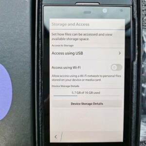 99%N EW BlackBerry Z10 STL100-3 Unlocked 4G 16GB OS 10 GSM 8MP 4.2" Cellphone Color Nero
