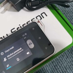 99%N EW Sony Ericsson Xperia active ST17 ST17i ST17a 3G WIFI Android OS GPS Bundle Description 2 batteries - Image 6