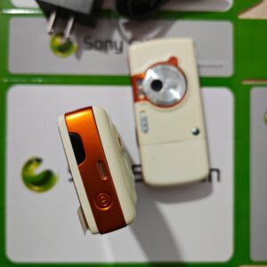 Sony Ericsson W800 W700C (Unlocked ) 2G GSM 900 1800 1900 Cell phone Original - Image 2