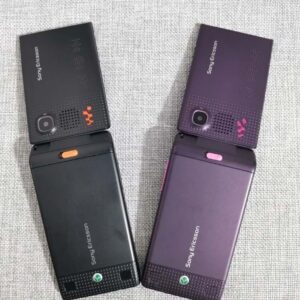 Sony Ericsson W380i 14MB 2G GSM Mini-SIM clamshell Keyboard Cellphone (Unlocked) Bundle Description 1 * battery Color Purple - Image 7