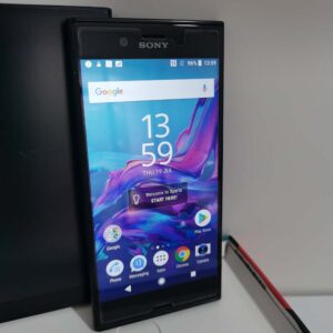 Original Sony Xperia XZ Premium G8141 SO-01J Android 32GB Global Unlocked Color Black Model F8331 ( Single SIM ) - Image 5