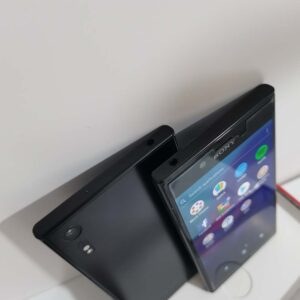 Original Sony Xperia XZ Premium G8141 SO-01J Android 32GB Global Unlocked Color Black Model F8331 ( Single SIM ) - Image 8