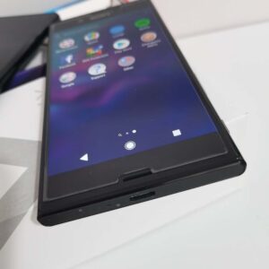 Original Sony Xperia XZ Premium G8141 SO-01J Android 32GB Global Unlocked Color Black Model F8331 ( Single SIM ) - Image 9