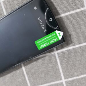 ST18i -Sony Ericsson Xperia ray - Unlocked 3G GSM Smartphone Black Bundle Description 2*batteries - Image 8