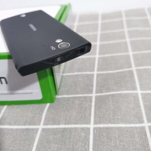 ST18i -Sony Ericsson Xperia ray - Unlocked 3G GSM Smartphone Black Bundle Description 2*batteries - Image 12