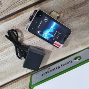 Sony Ericsson Xperia Active ST17i / ST17a Unlocked 3G WIFI Android OS  Bundle Description 1 battery - Image 10