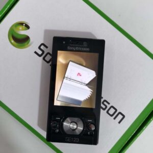 Sony Ericsson G705 Bluetooth 3MP Wi-Fi GPS Unlocked 3G CellPhoneTested Color Black Battery 1*Battery - Image 6