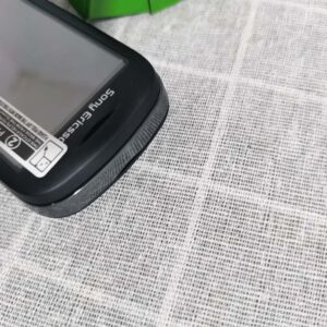 Sony Ericsson W20i / W20 Black GSM Mobile Slide Phone -Unlocked Bundle Description 2*batteries - Image 9