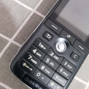 Sony Ericsson K750i K750  - Black (Unlocked) Mobile Phone Good Condition Bundle Description 1 battery - Image 5