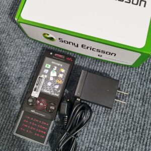 Sony Ericsson W715 - Very Rare - For Collectors - Unlocked Walkmans Slide phone Bundle Description 1*battery Color Black - Image 3