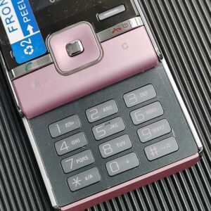 Unlocked - Sony Ericsson T715 - 2G 3G 3MP Keyboard Slider phone fully working battery 1*battery - Image 5