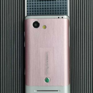 Unlocked - Sony Ericsson T715 - 2G 3G 3MP Keyboard Slider phone fully working battery 1*battery - Image 8