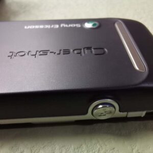 Unlocked Sony Ericsson Walkman K550i 2G networks Black&Purple Cellular Phone Bundle Description 1 battery Color Black - Image 6