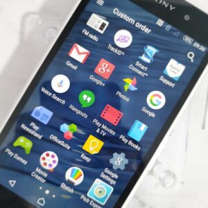Sony Xperia Z1 C6902 Android 16GB microSDXC Unlocked Smartphone fully working Color Purple - Image 2