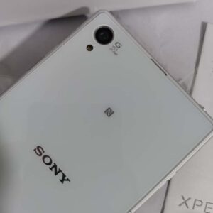 Sony Xperia Z1 C6902 Android 16GB microSDXC Unlocked Smartphone fully working Color Purple - Image 14