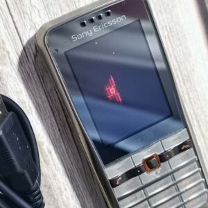 Sony Ericsson G502 - Unlocked 2G 3G Works well Compact and stylish Cellphone battery 1*battery - Image 7