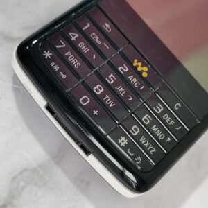 Unlocked Sony Ericsson W960 W960i 8GB 2G/3G Walkman 2.6" Cellphone Works well battery 2 * Batteires - Image 11
