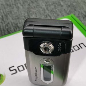Unlocked Sony Ericsson Z550 Z550i Z550a 2G 25MB Bluetooth 1.3MP Clamshell phone battery batteries x 2 - Image 5