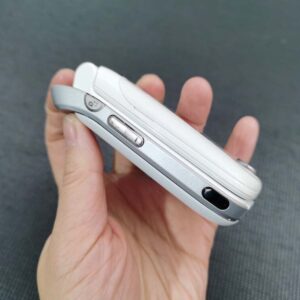 Sony Ericsson Z520 Z520i Unlocked GSM 2G 1.8" Clamshell phone Fully Working battery 1 * battery - Image 4