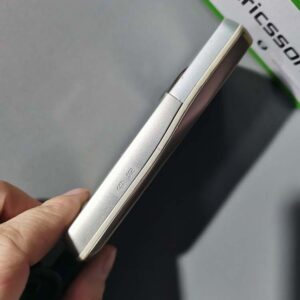 Classic Sony Ericsson G502 Unlocked 3G Bluetooth 2.0" GSM phone Good Condition battery 2*batteries - Image 7