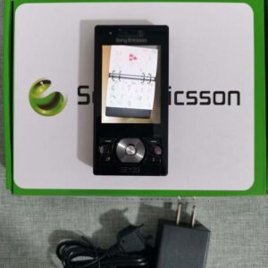 Sony Ericsson G705 Bluetooth GPS Unlocked 3G Slider Cellular Phone tested Color Black Battery 2*Battery - Image 2