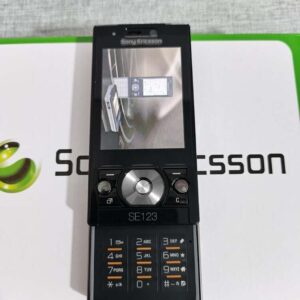 Sony Ericsson G705 Bluetooth GPS Unlocked 3G Slider Cellular Phone tested Color Black Battery 2*Battery - Image 3