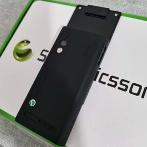 Sony Ericsson G705 Bluetooth GPS Unlocked 3G Slider Cellular Phone tested Color Black Battery 2*Battery - Image 5