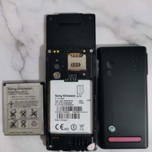 Sony Ericsson W715 Walkman - 3G Silver/Black - Full working Slide phone Color Black battery 1 battery - Image 10