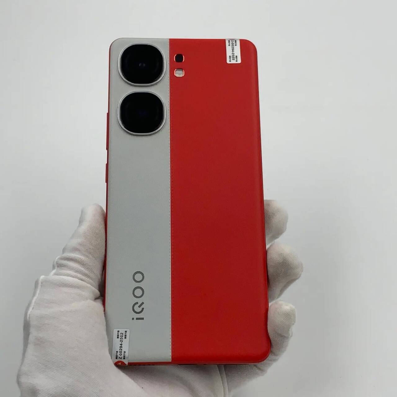 vivo iQOO Neo9 Pro 6.78" 50MP 256GB 512GB 1TB Snapdragon 8 Gen 2 Android 14 Color please note color in order bundling Mobile phone+accessories, packaging box storage 12GB+256GB