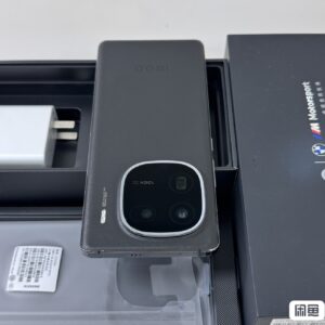New vivo iQOO 12 Pro Track /Legend Edition 5G 6.78" 512GB 1TB Snapdragon Android storage 1TB 16GB RAM Colour Black - Image 4