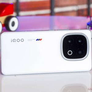 New vivo iQOO 13 Race Track Edition 5G 6.82" 256/512GB/1TB Snapdragon  Android storage 512GB 12GB RAM Colour Alpha (Black) - Image 2