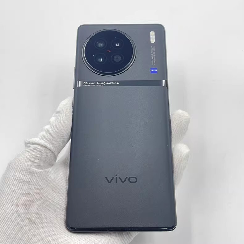 vivo X90 6.78" 50MP  Dimensity 9200 Android 13  Google play  unlocked   Charger Included Yes storage 12GB+512GB
