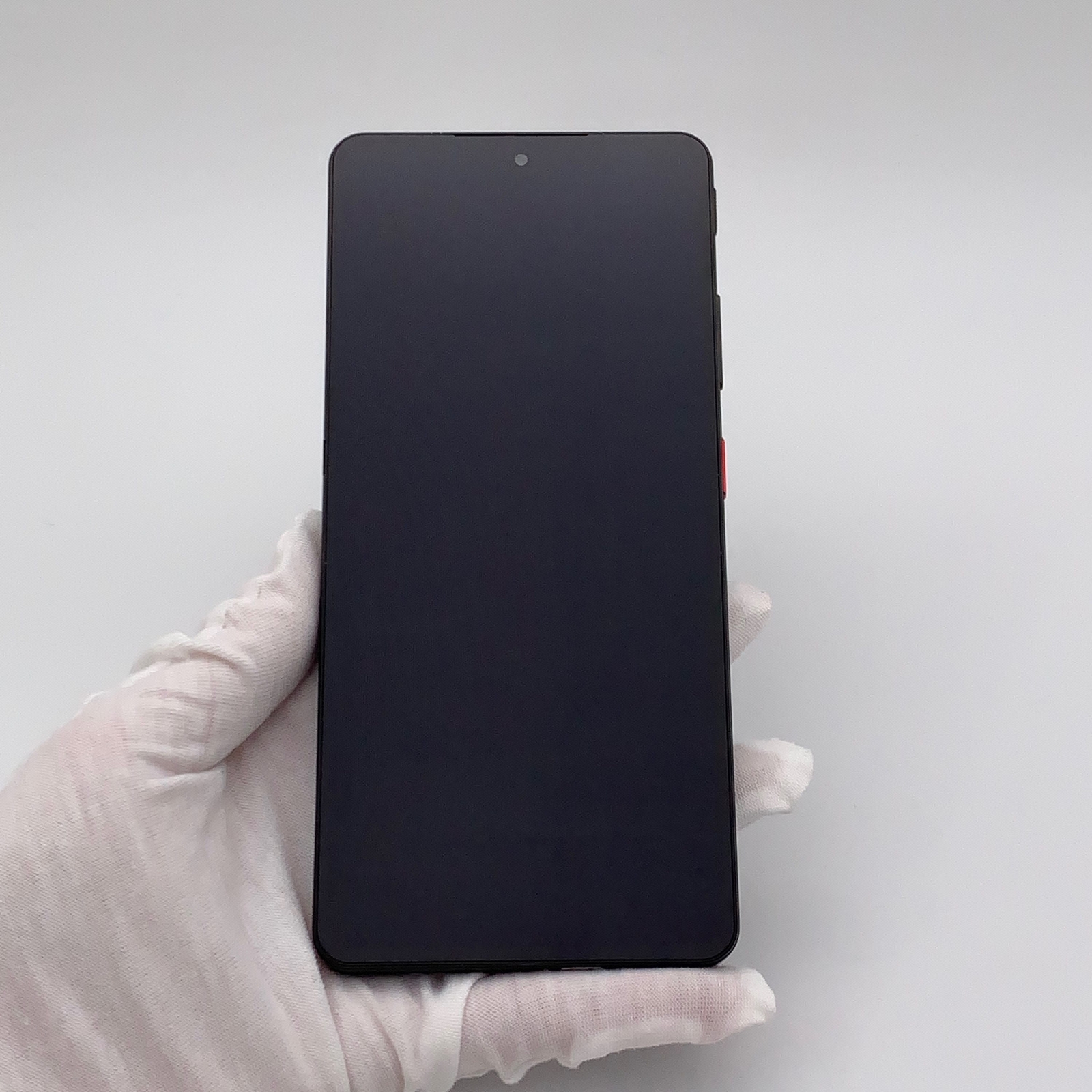 ZTE nubia Z60S Pro Android 14 512GB 16GB RAM 6.78'' 50MP Game phone Color Black Charger Included Yes Speicherkapazität 512GB 16GB RAM