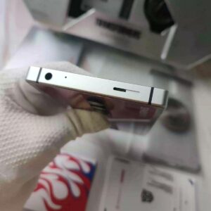 "Transformer" ZTE nubia RedMagic 8 Pro+ 16+512GB -(unlocked) 5G Package Mobile phone and charger - Image 2