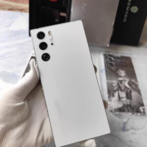 ZTE nubia RedMagic 9S Pro 6.8" 50MP 256GB Unlocked gamephone Storage 12+256G colors Random color - Image 7