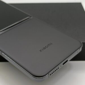 Xiaomi Mix Flip 5g 6.86" 12+512GB Snapdragon 8 Gen 3 Global Google play unlocked - Image 5