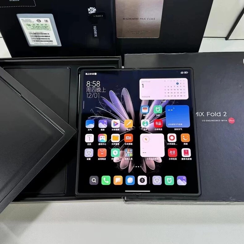 Foldable Xiaomi Mix Fold 2 Unloked 5G 12+512GB Google unlocked Color Black Storage Capacity 12+1TB Package All accessories of the mobile phone