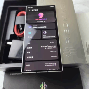 ZTE nubia RedMagic 9S Pro Android 14 Snapdragon Game Phone 5G Google Storage 12+256GB Color Black Package Mobile phone with accessories and box