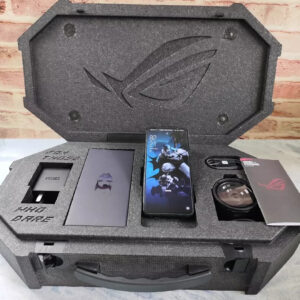 “Batman ” Asus ROG Phone 6 12+256GB Unlocked Gaming Phone Model Number Batman Limited Edition - Image 8