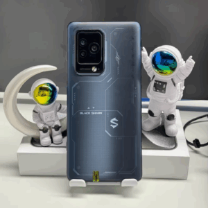 Xiaomi Black Shark 5 Pro 16+512GB 5G Original  CN version Storage 12+256GB Color Black Package Mobile phone and charger