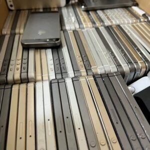 Original Apple iphone 5S 16/32GB Unlocked 4.0" 8MP Used phone iOS 12 wholesale Storage Capacity 16 GB - Image 3