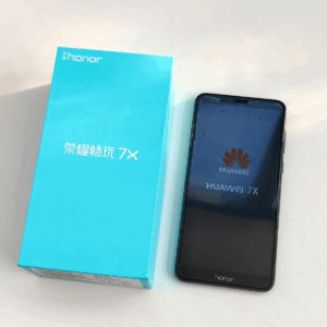 Huawei Honor 7X 5.93in 16MP 64GB Kirin 659 Android global Google phone Color Random Color binding phone + charger Storage Capacity 64GB 4GB RAM