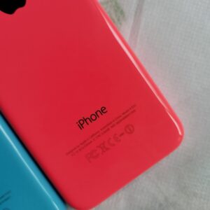 Almost Brand N ew Apple iPhone 5c - 8GB 16GB 32GB Unlocked GSM CDMA All Colors Color Pink Storage Capacity 16 GB - Image 8