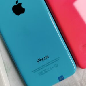 Almost Brand N ew Apple iPhone 5c - 8GB 16GB 32GB Unlocked GSM CDMA All Colors Color Pink Storage Capacity 16 GB - Image 9