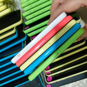 Wholesale Apple iPhone 5c 8 16 32GB Unlocked iOS 10 White Pink Green Blue Yellow Color White Storage Capacity 8 GB - Image 4