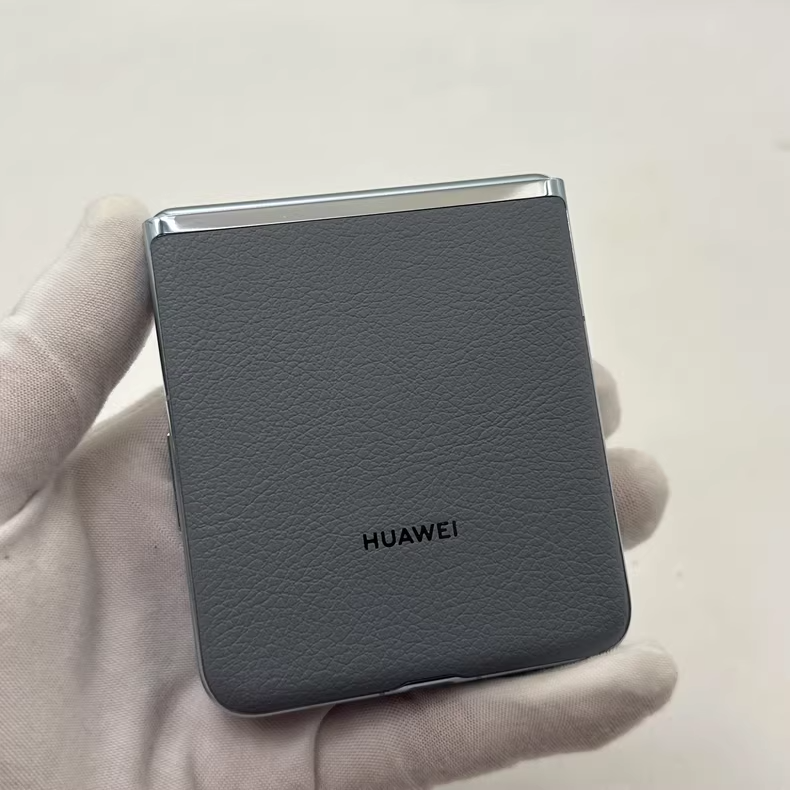 Huawei P50 Pocket Foldable phone 6.9" 40MP unlocked HarmonyOS Storage 8G+256GB Color Blue