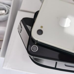 95% Very New Original Apple iPhone 4S 8/16/32/64GB IOS 6 IOS 9 Unlocked 3G Colors Black Internal 8GB 512MB RAM IOS 6/9 IOS 6.1.3 - Image 6