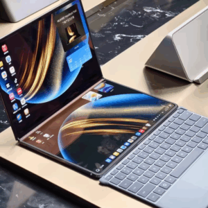 Huawei MateBook Fold Ultimate Design Three folds 32GB+2TB OLED 2472 x 3296 px Storage 32G+1TB (White or Blue)