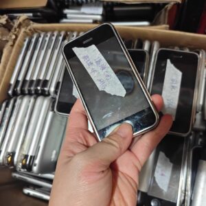 Apple iPhone 2G 1st Gen Unable to function properly, repair or use parts Storage Capacity 8GB - Image 8