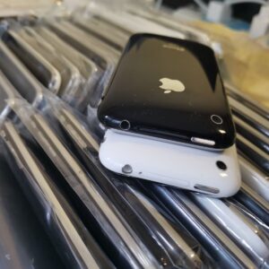 Original Apple iPhone 3nd 3GS - 8/16/32GB - Black /white (Unlocked) ( GSM) IOS 6 Storage Capacity  16GB Color Black IOS IOS6 - Image 5